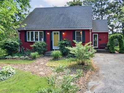 20 Raymond Ave, North Providence, RI, 02911