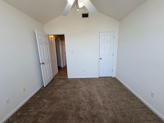 4th image of 4125 Sedgwyck Ln