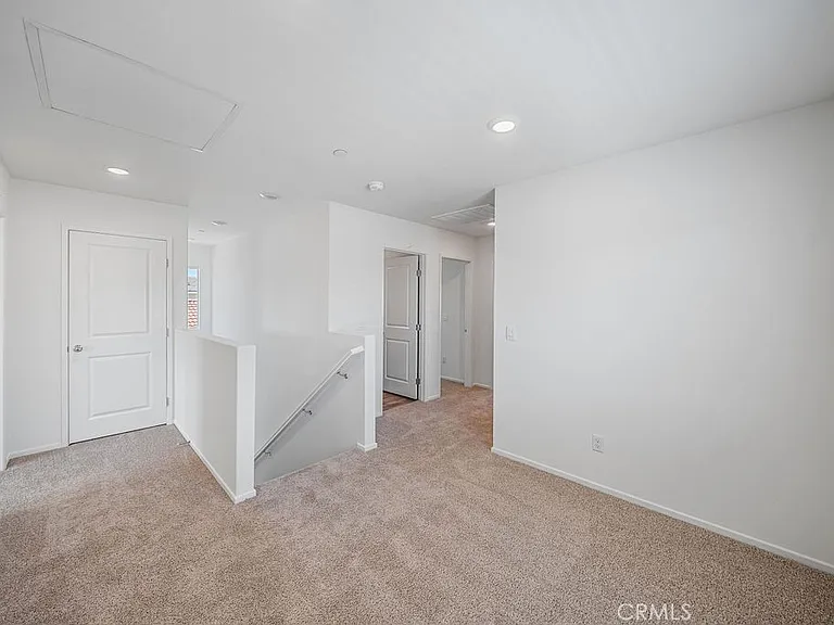 30547 Operetta St — Photo 16
