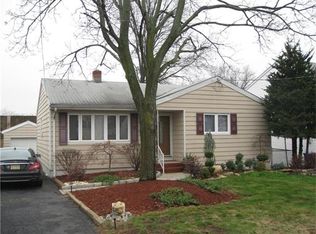 92 Bridge St, Sewaren, NJ 07077