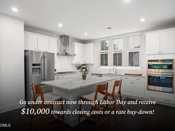 916 Waterside View Dr, Raleigh, NC 27606