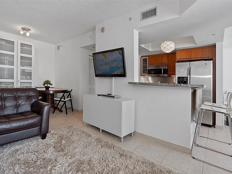 110 Washington Ave #1502 — Photo 41