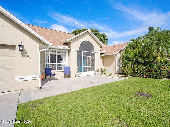 5th image of 2080 Lionel Dr