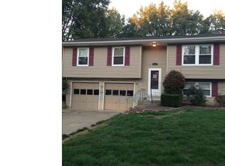 4766 Pine Trace Dr, Youngstown, OH