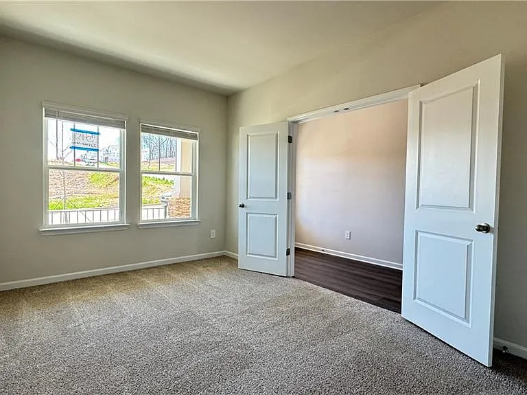 228 Water Oak Way — Photo 4
