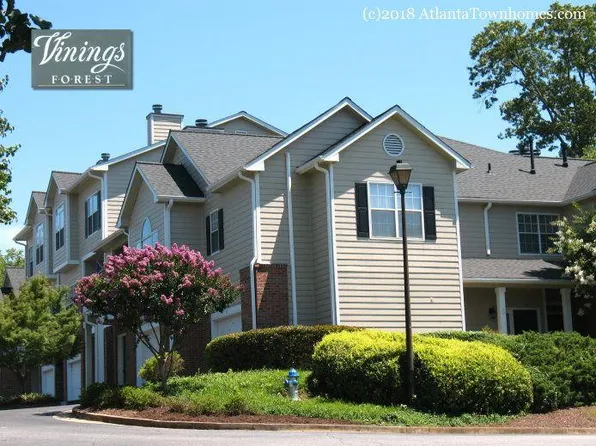 610 Vinings Forest Ct SE, Smyrna, GA 30080
