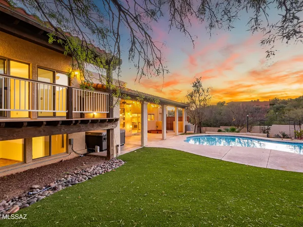 6610 E Circulo Invierno, Tucson, AZ 85750