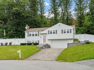 14 Percheron Cir, Nashua, NH 03062