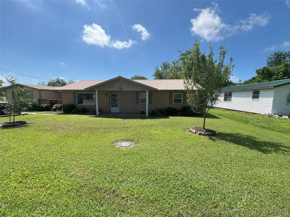 205 Stockton Ave, Keota, OK 74941