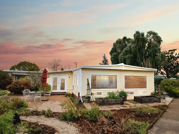 6 Chico Drive, Sonoma, CA 95476