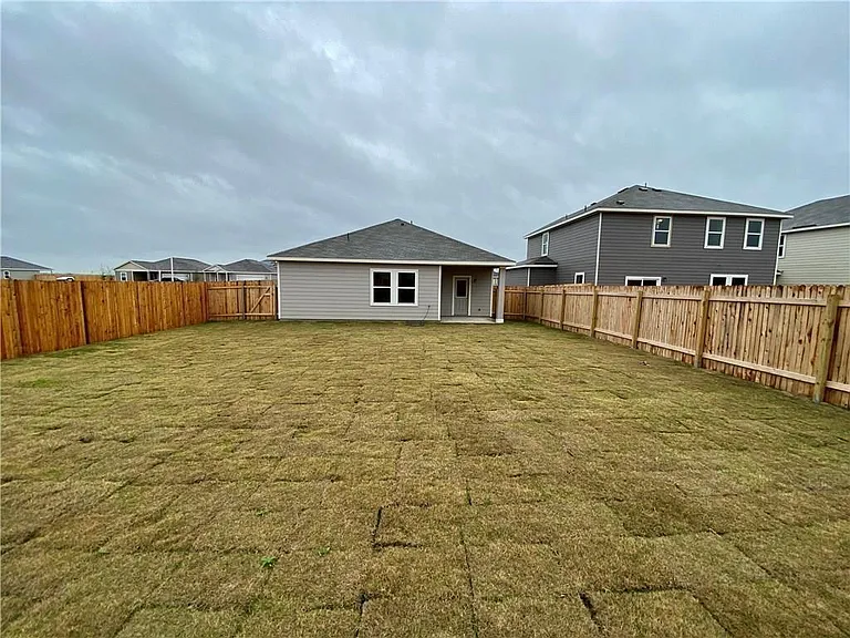 850 Bunton Reserve Blvd — Photo 8