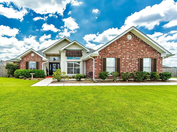 513 Daxs Pl, Thibodaux, LA 70301