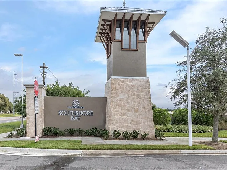 17066 Oval Rum Dr — Photo 5
