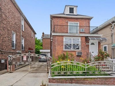 776 Adee Avenue, Bronx, NY, 10467