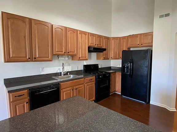 5th image of 1108 Eagles Chase Dr #1108
