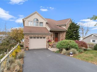 8345 Graves Point Rd, Wolcott, NY 14590