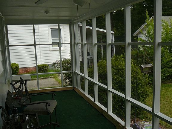 Screened Back Porch