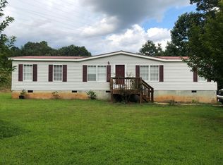 717 Mountain Ridge Dr, Dahlonega, GA 30533