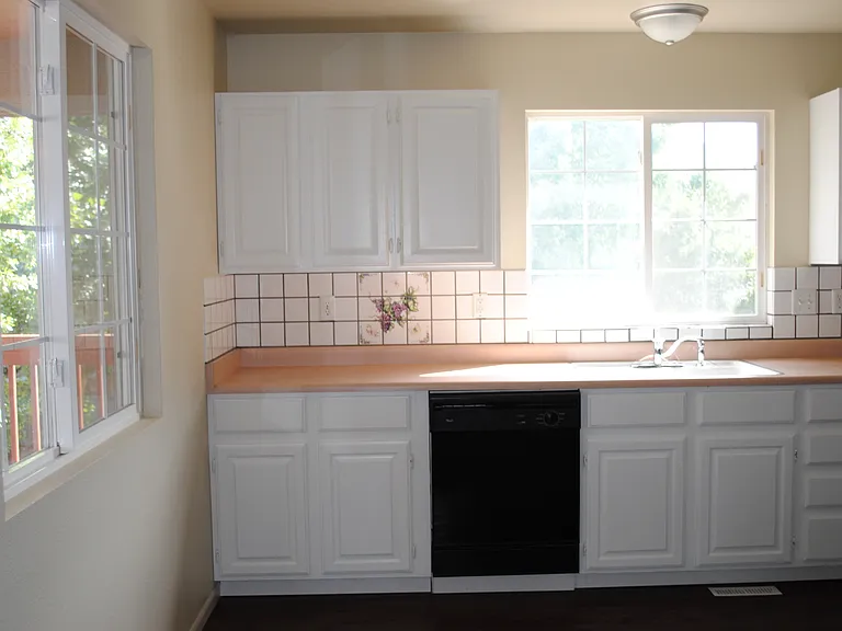 5032 W 12th Street Dr — Photo 10