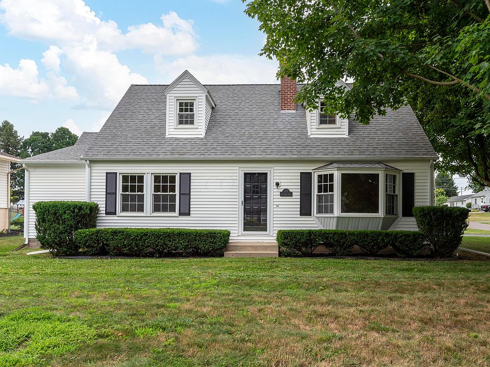 1st image of 80 Greer Dr E