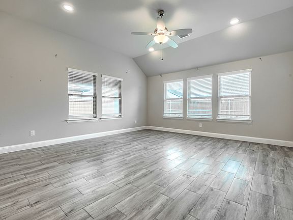 5-Living Room