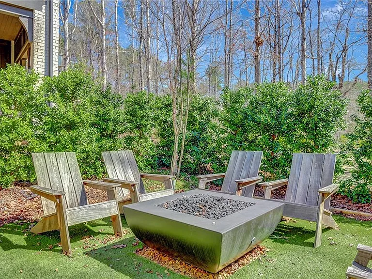 118 Gainey Ln — Photo 42