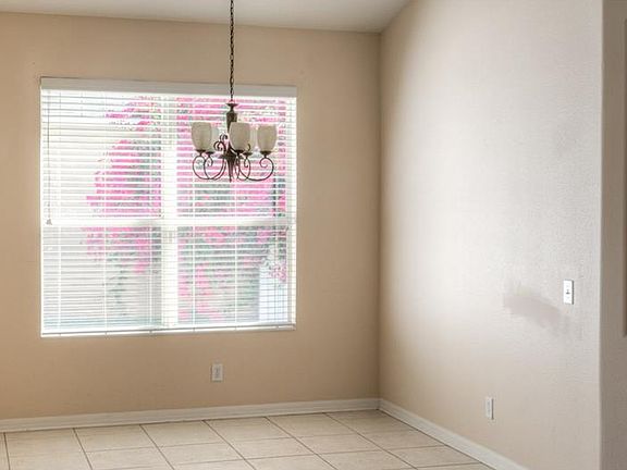 4th image of 8342 Moccasin Trail Dr