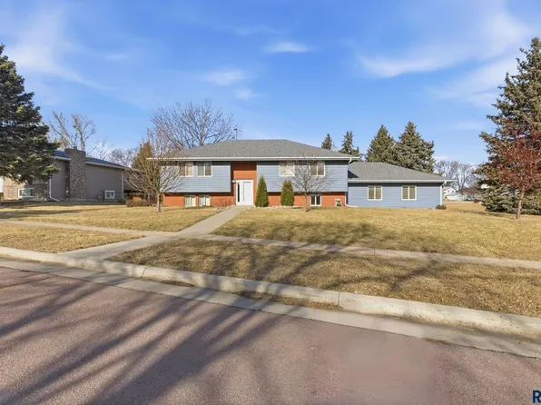 6201 W 32nd St, Sioux Falls, SD 57106
