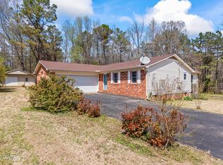 755 Holmes Dr, Henderson, TN 38340