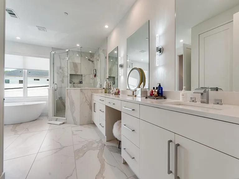 4424 University Blvd — Photo 26