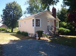 8438 34th Ave SW, Seattle, WA 98126