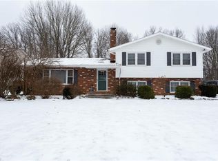 36391 Westfield Dr, North Ridgeville, OH