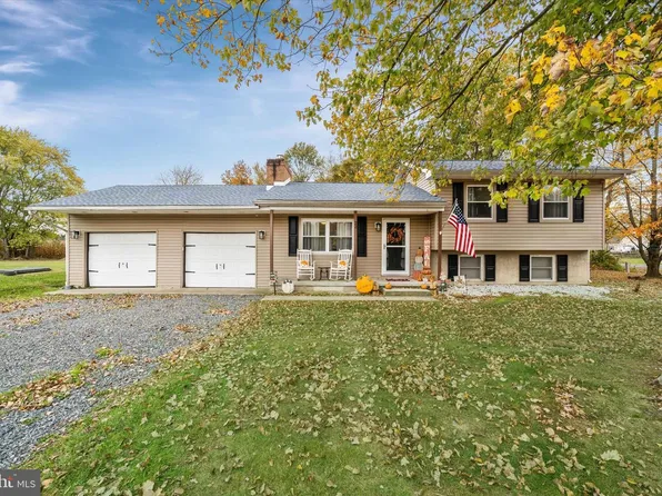 22 Newlin Dr, Clayton, DE 19938