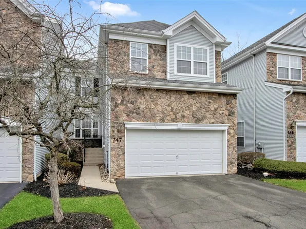 247 Woodlands Drive, Tuxedo Park, NY 10987