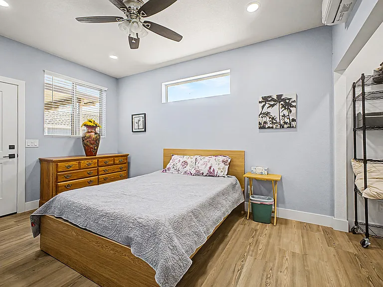 2430 E Butte St #101 — Photo 12