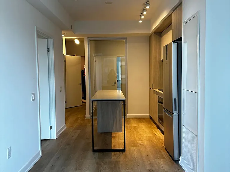 395 Square One Dr #1307 — Photo 5