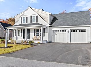 16 Cranberry Farm Rd, Plymouth, MA 02360