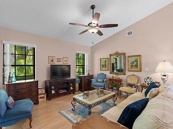 5th image of 5957 Parkwalk Drive