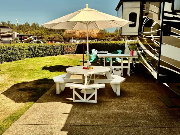 6225 N Coast Hwy Lot 148, Newport, OR 97365