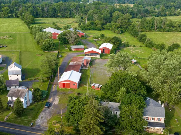 1035 Old Bethlehem Rd, Perkasie, PA 18944