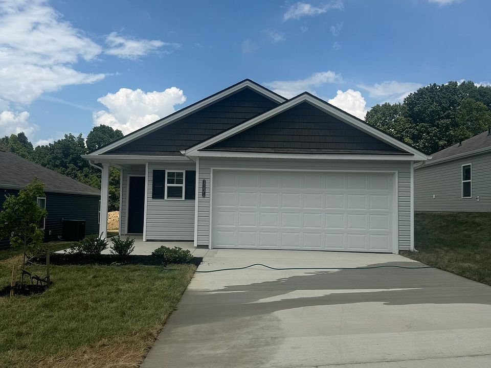 1st image of 1131 Clearwater Ln