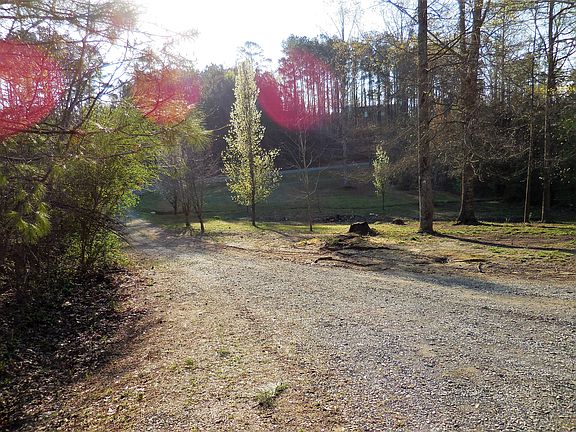 5th image of 85 Hidden Valley Dr