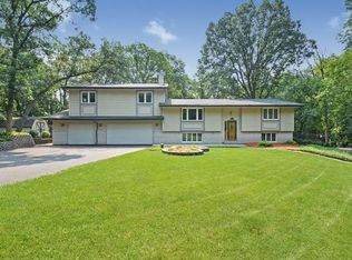12168 Ridgewood Dr NW, Elk River, MN 55330