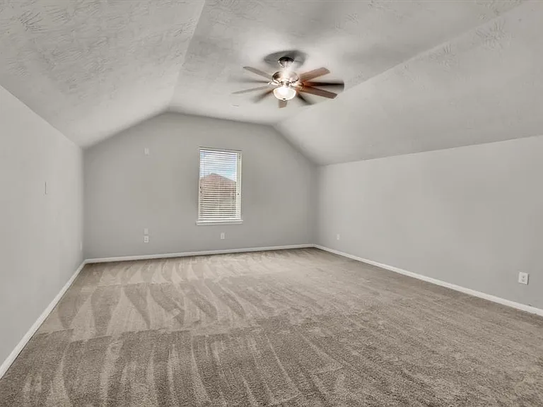 8110 Heartbrook Field Ln — Photo 18