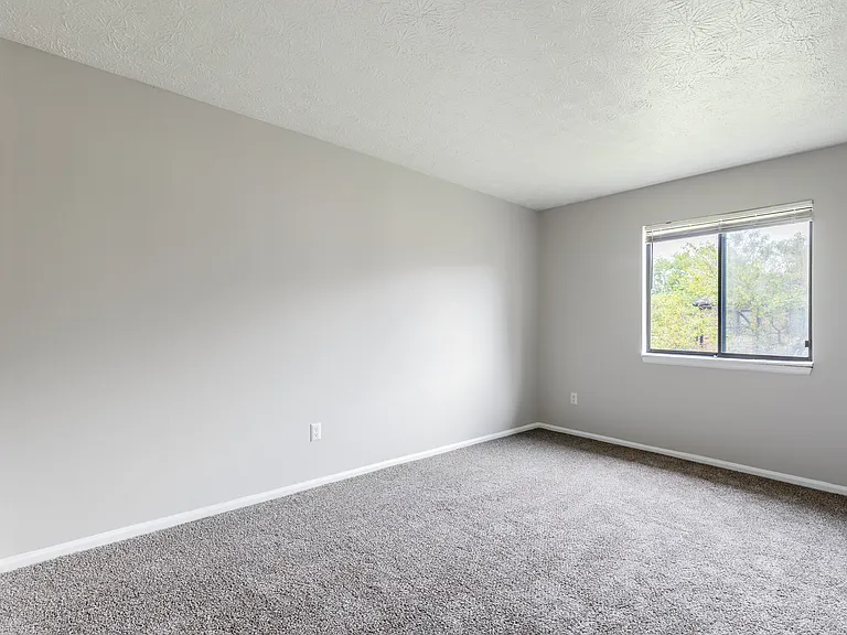 Emerson Village Apartments — Photo 14