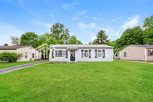 4325 Beechmont Dr Photo 1