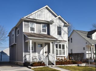 16276 Kirkshire Ave, Beverly Hills, MI 48025