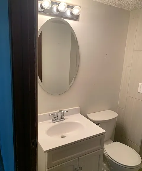 Lower level bath