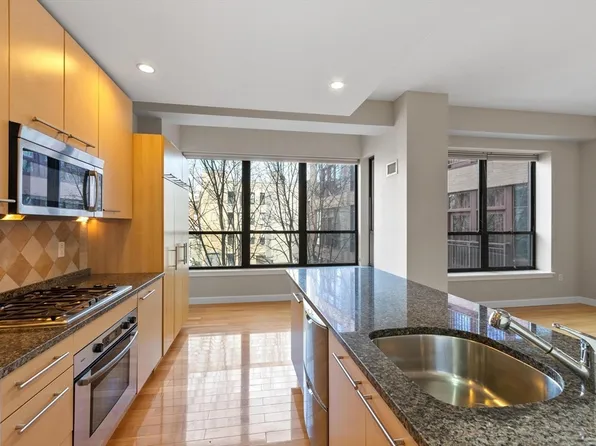40 Fay St Unit 301, Boston, MA 02118