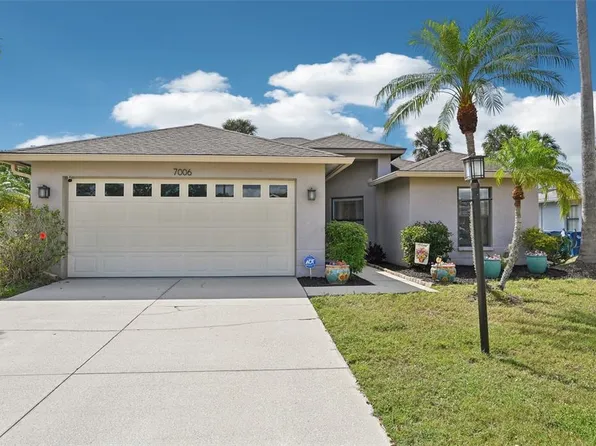 7006 44th Ct E, Sarasota, FL 34243